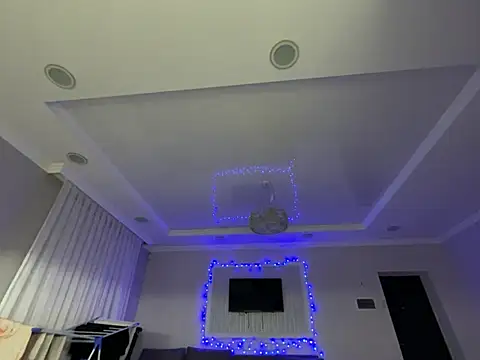 Snapshot of Sinaya-3 chatting on January 17, 10:13 pm Sinaya-3 online show from January 17, 10:13 pm