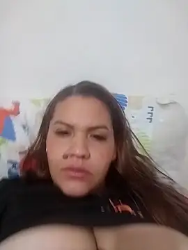 Snapshot of LaraStons chatting on September 22, 5:15 pm LaraStons online show from September 22, 5:15 pm