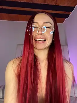 Snapshot of Abbi_Gomez chatting on February 10, 1:21 am Abbi Gomez online show from February 10, 1:21 am