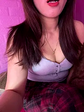 Moon pusy online show from December 18, 1:11 am