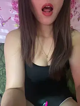 Moon pusy online show from April 22, 9:16 pm
