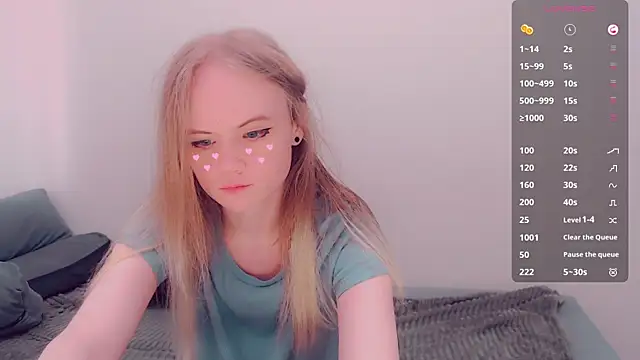 AliceNya cute online show from August 3, 8:57 am