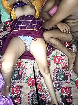 Romantic couple89 online show from September 24, 4:43 pm