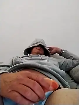 Snapshot of Francy36 chatting on September 15, 8:03 am Francy36 online show from September 15, 8:03 am