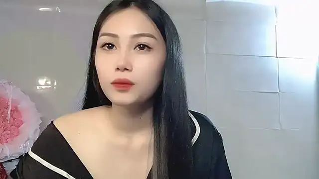 Lyly4757 online show from October 30, 1:34 pm