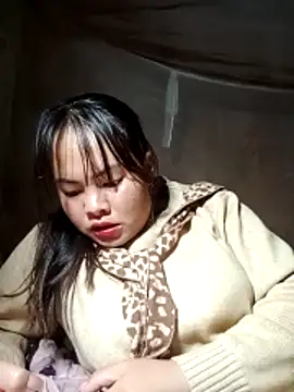 emilyzz online show from March 9, 10:08 am