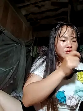 emilyzz online show from May 4, 1:51 pm