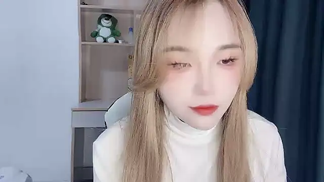 Snapshot of W-Sunflower chatting on October 14, 5:41 am W-Sunflower online show from October 14, 5:41 am