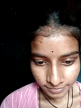 Snapshot of Hot_eras68484 chatting on November 23, 9:09 am Hot eras68484 online show from November 23, 9:09 am