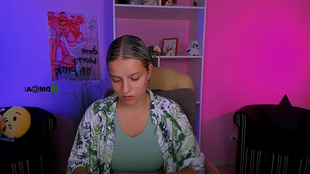 kaela spell  online show from September 22, 9:00 am