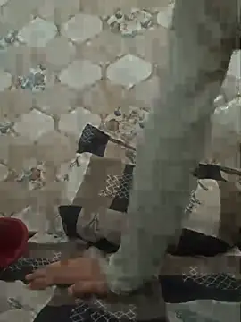 Snapshot of Hotygirl111 chatting on March 21, 9:47 am Hotygirl111 online show from March 21, 9:47 am