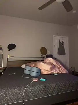 Snapshot of Texxaspearl chatting on October 6, 9:18 am Texxaspearl online show from October 6, 9:18 am