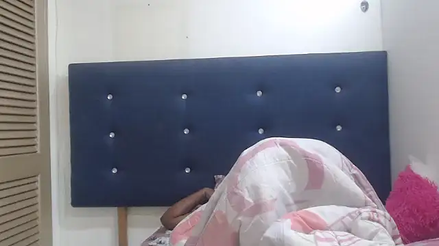 bemymasterlovers online show from November 16, 9:37 am