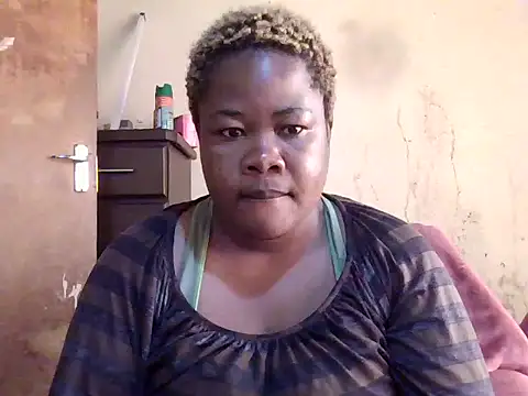 Bustyass93 online show from May 11, 6:19 am