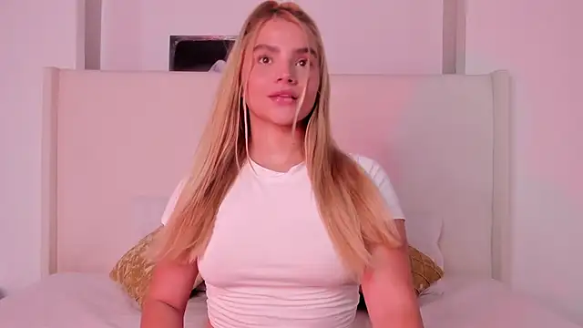 Sofi glow online show from May 5, 9:34 pm
