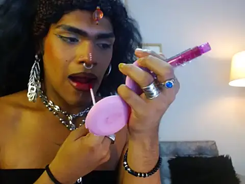 Snapshot of ile_matamba chatting on October 8, 2:36 pm ile matamba online show from October 8, 2:36 pm