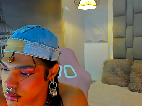 Snapshot of ile_matamba chatting on October 20, 2:28 pm ile matamba online show from October 20, 2:28 pm