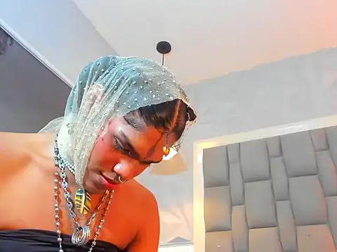 Snapshot of ile_matamba chatting on November 6, 2:51 pm ile matamba online show from November 6, 2:51 pm