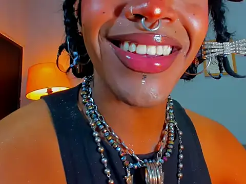 Snapshot of ile_matamba chatting on November 9, 1:53 pm ile matamba online show from November 9, 1:53 pm