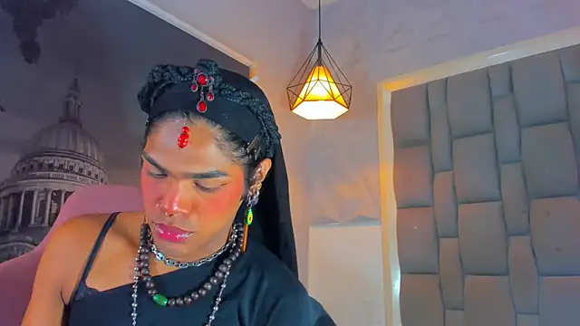 Snapshot of ile_matamba chatting on November 18, 12:20 pm ile matamba online show from November 18, 12:20 pm