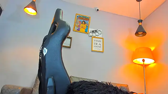 Snapshot of ile_matamba chatting on December 1, 12:26 am ile matamba online show from December 1, 12:26 am