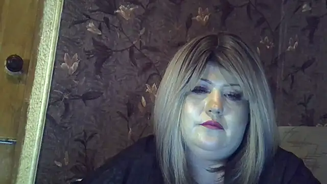 YuliiaSan online show from April 30, 7:42 pm