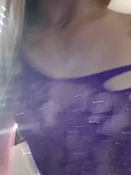 Nhoakila96 online show from February 24, 1:42 pm