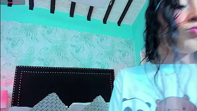 SamyySwet online show from May 3, 1:11 am