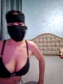   arabica online show from November 3, 9:05 pm