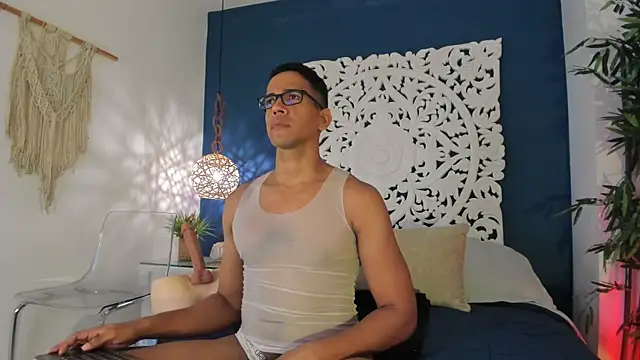 Snapshot of JacobDraven chatting on June 30, 2:12 am JacobDraven online show from June 30, 2:12 am