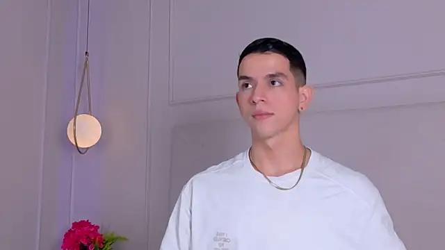 Snapshot of ZaneDawson chatting on October 1, 3:12 am ZaneDawson online show from October 1, 3:12 am