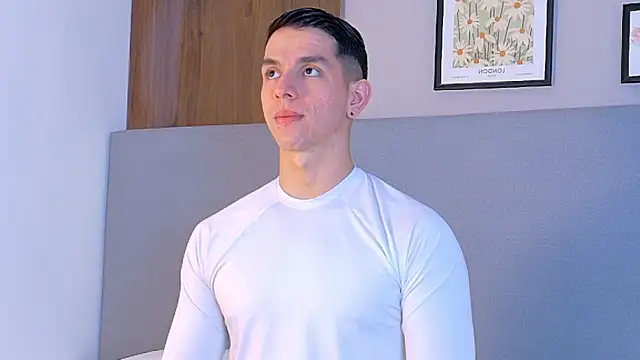 Snapshot of ZaneDawson chatting on October 14, 7:25 pm ZaneDawson online show from October 14, 7:25 pm