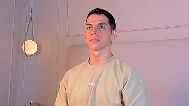 Snapshot of ZaneDawson chatting on October 21, 3:40 am ZaneDawson online show from October 21, 3:40 am