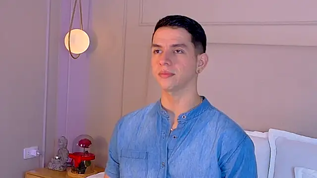 Snapshot of ZaneDawson chatting on November 6, 3:51 am ZaneDawson online show from November 6, 3:51 am