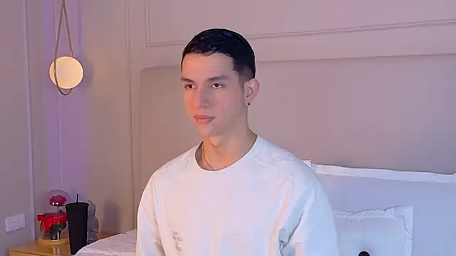 Snapshot of ZaneDawson chatting on November 7, 4:23 am ZaneDawson online show from November 7, 4:23 am