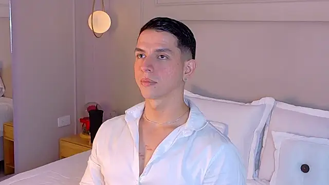 Snapshot of ZaneDawson chatting on November 9, 3:38 am ZaneDawson online show from November 9, 3:38 am