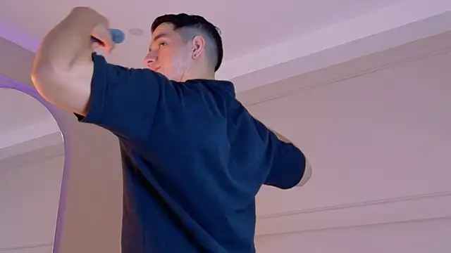 Snapshot of ZaneDawson chatting on November 25, 5:07 am ZaneDawson online show from November 25, 5:07 am