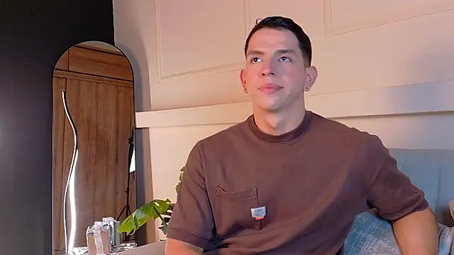 ZaneDawson online show from December 17, 7:09 pm