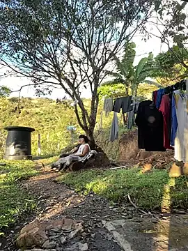 Snapshot of sky-wolves chatting on October 4, 10:30 pm sky-wolves online show from October 4, 10:30 pm