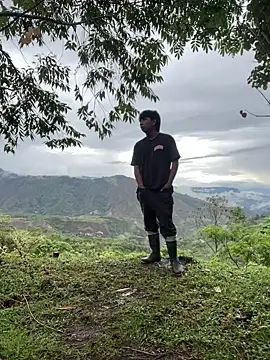 Snapshot of sky-wolves chatting on October 12, 9:36 pm sky-wolves online show from October 12, 9:36 pm