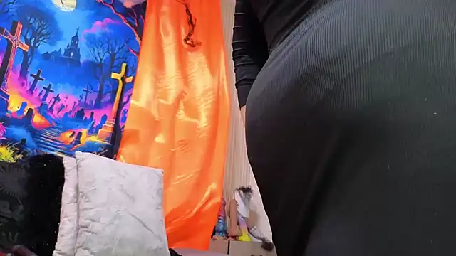 Snapshot of sofiagutierrez__ chatting on October 11, 3:06 am sofiagutierrez online show from October 11, 3:06 am