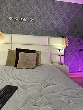 Snapshot of Celeste_Amber chatting on June 15, 8:55 pm Celeste Amber online show from June 15, 8:55 pm