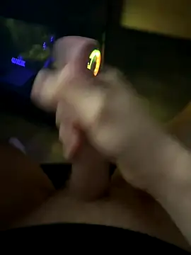 jstntz online show from December 2, 10:27 pm