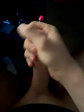 jstntz online show from December 14, 12:16 am