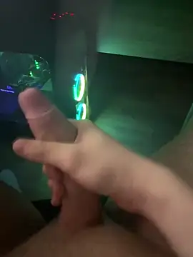 jstntz online show from February 22, 2:34 am