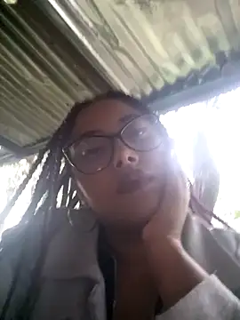 Ebony-Goddess19 online show from October 28, 10:23 pm