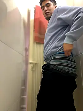 Snapshot of tomy_hot20 chatting on September 17, 9:16 pm tomy hot20 online show from September 17, 9:16 pm