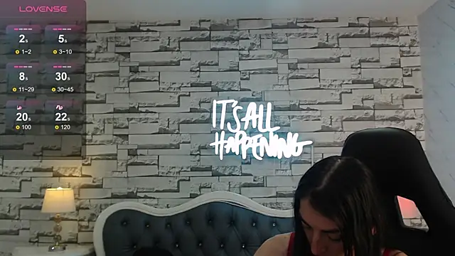 Maily a  online show from October 16, 2:56 am