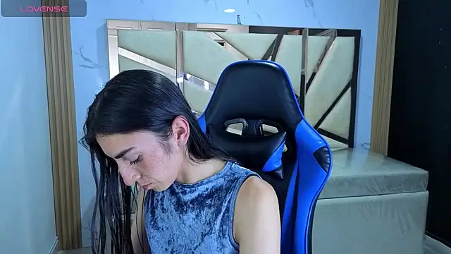 Maily a  online show from February 28, 3:07 am