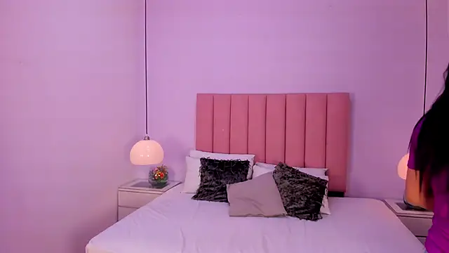 Amy Ferreira online show from November 13, 10:19 pm